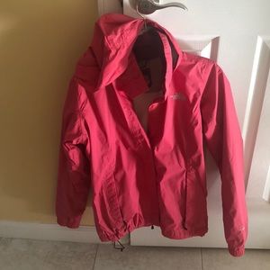 North face rain/ wind breaker. Size small.